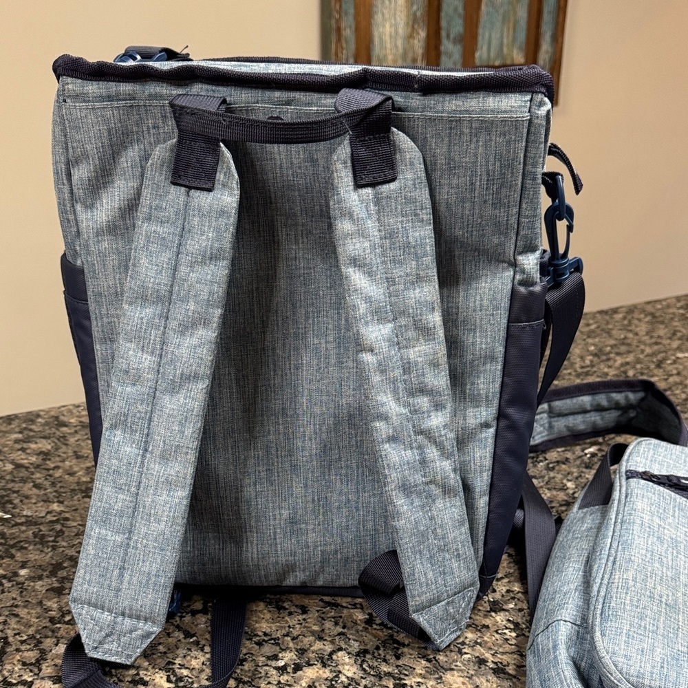Bella Russo insulated collapsible cooler Messenger backpack Bag Set EUC - Picture 4 of 11